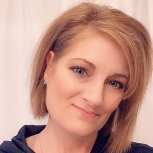 Meet your Posher, Kari